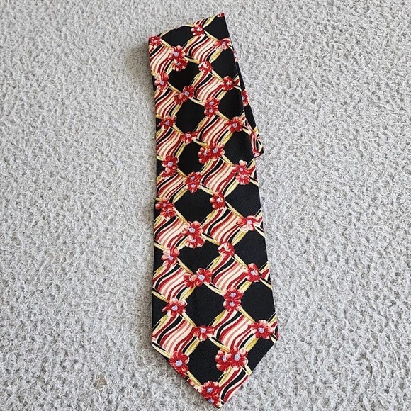 Hugo Boss Necktie Mens 56"L Black Floral Pattern Silk made in Italy Quiet Luxury - Picture 5 of 12